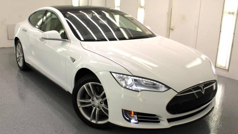 TESLA MODEL S 2015 5YJSA1S12FFP76352 image